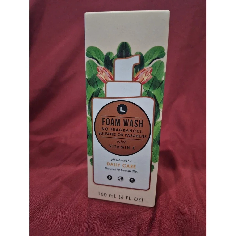 New L. Foam Wash For Intimate Skin pH Balanced For Daily Care Vitamin E 6 Fl Oz